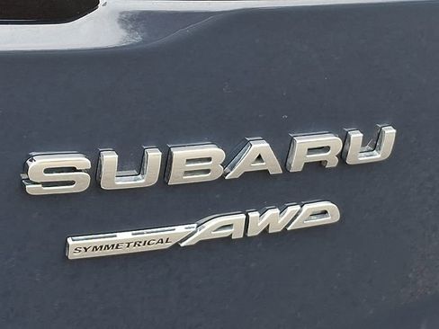 Used 2024 Subaru Outback Premium image 28