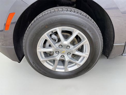 Used 2022 Chevrolet Equinox LS AWD/4WD image 27