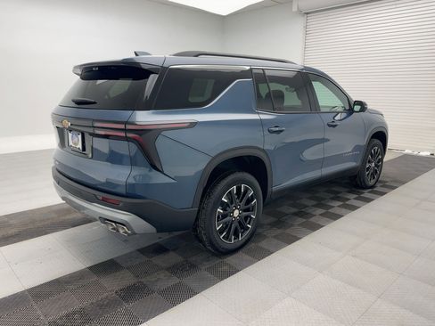 New 2026 Chevrolet Traverse LT w/ Sun and Wheel Package image 9