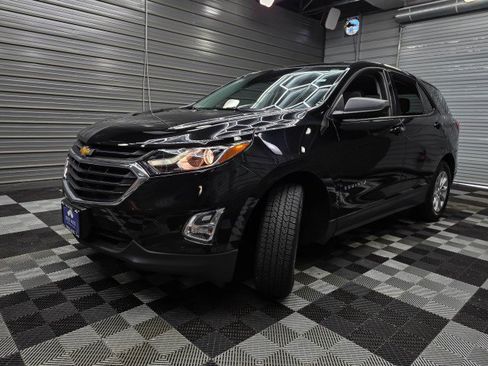 Used 2019 Chevrolet Equinox LS w/ LS Convenience Package AWD/4WD image 38