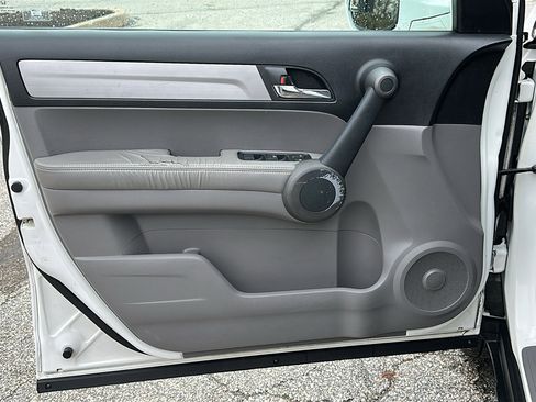 Used 2010 Honda CR-V EX-L image 13