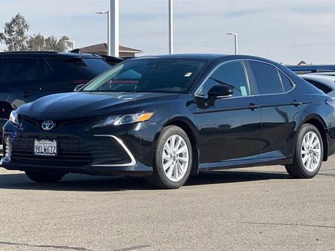 Certified 2024 Toyota Camry LE w/ Convenience Package image 10