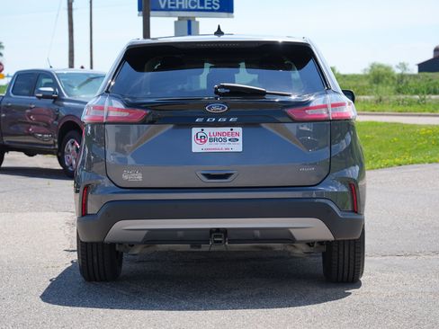 Used 2024 Ford Edge SEL w/ Convenience Package AWD/4WD image 4