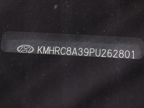 Used 2023 Hyundai Venue SEL FWD image 33