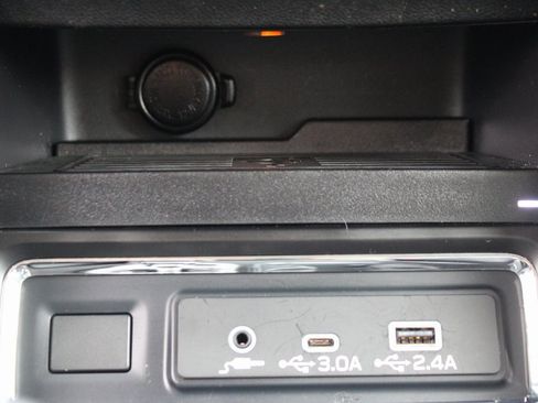 Certified 2024 Subaru Ascent Limited image 21