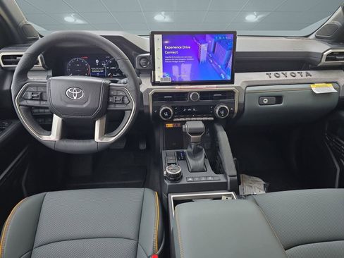 Used 2025 Toyota Tacoma 4x4 Double Cab Hybrid image 13