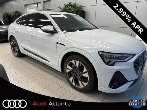 Used 2022 Audi e-tron Premium image 1