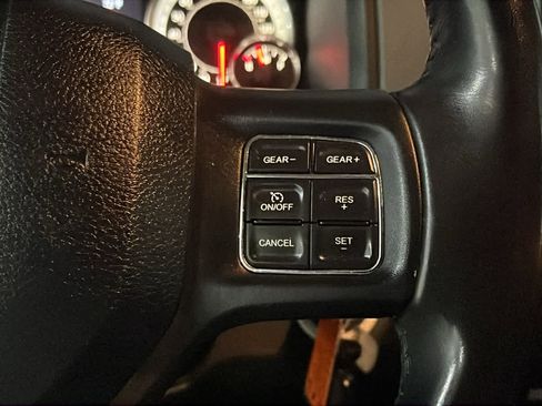 Used 2019 RAM 1500 Big Horn AWD/4WD image 13