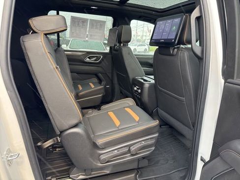 Used 2021 GMC Yukon XL AT4 w/ Rear Media and Nav Package AWD/4WD image 25