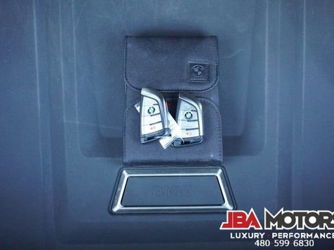 Used 2021 BMW X5 M50i w/ Executive Package image 77