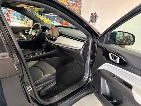 Used 2024 Jeep Compass Limited AWD/4WD image 52