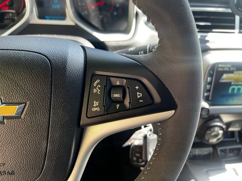 Used 2013 Chevrolet Camaro SS w/ SS Performance Package RWD image 22