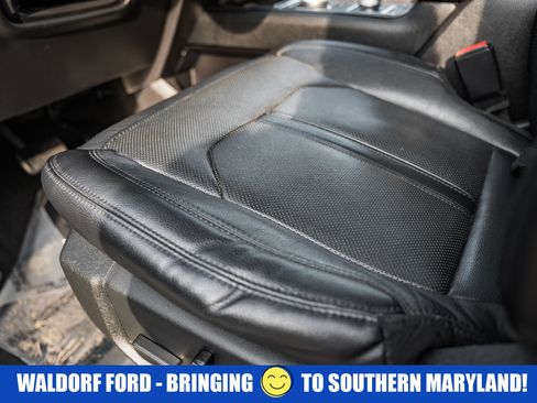 Used 2019 Ford Expedition Limited w/ Equipment Group 301A image 39