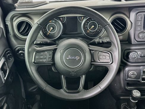 Used 2019 Jeep Wrangler Unlimited Sport S AWD/4WD image 18
