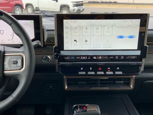 New 2025 GMC Hummer EV 3X w/ LPO, Illumination Package image 42