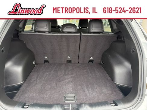 Used 2025 Jeep Compass Limited AWD/4WD image 11