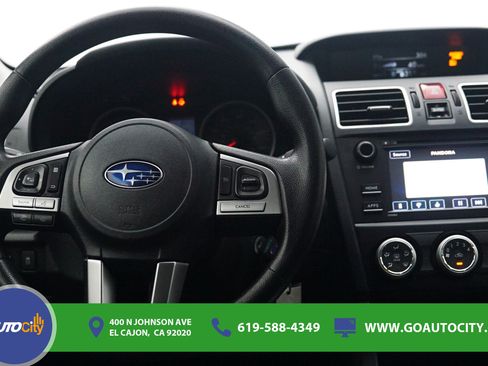 Used 2017 Subaru Forester 2.5i w/ Alloy Wheel Package AWD/4WD image 5