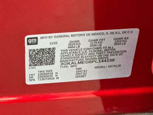 Used 2023 GMC Terrain SLE w/ Driver Convenience Package image 29