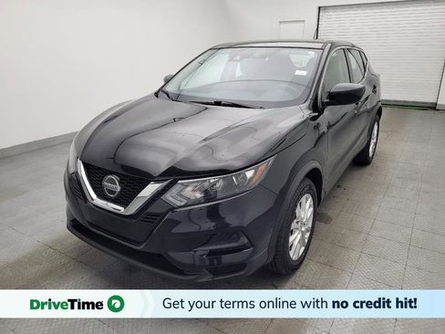Used 2021 Nissan Rogue Sport S image 1
