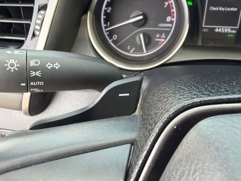 Used 2024 Toyota Camry SE w/ Convenience Package FWD image 30