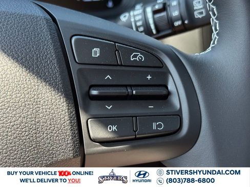 Certified 2025 Hyundai Venue Limited image 25