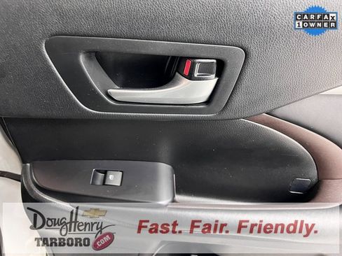 Used 2018 Toyota Highlander XLE image 39