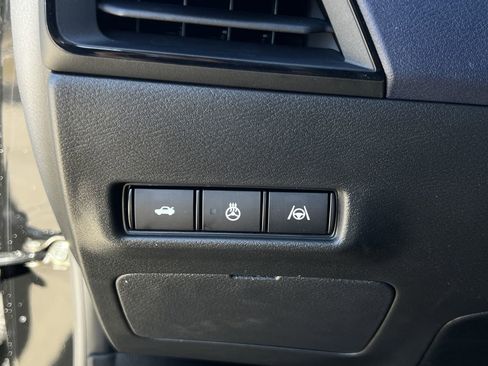 New 2026 Nissan Sentra SL w/ Floor Mat Package FWD image 16