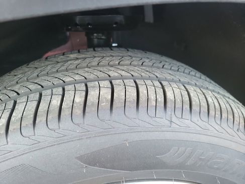 New 2025 Chevrolet Trax LT w/ Driver Confidence Package image 21