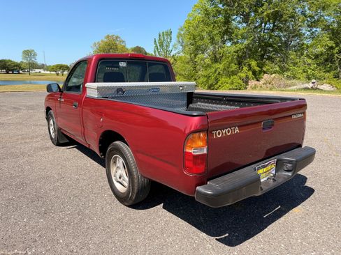 Used 1996 Toyota Tacoma 2WD Regular Cab image 3