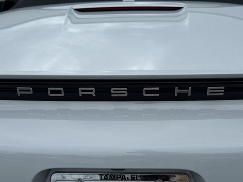 Used 2024 Porsche 718 Boxster S RWD image 10