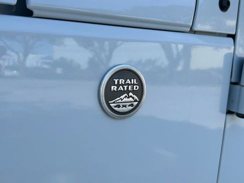 Certified 2017 Jeep Wrangler Unlimited Rubicon w/ Connectivity Group image 23