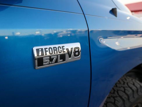 Used 2018 Toyota Tundra SR5 w/ TRD Sport Package image 12