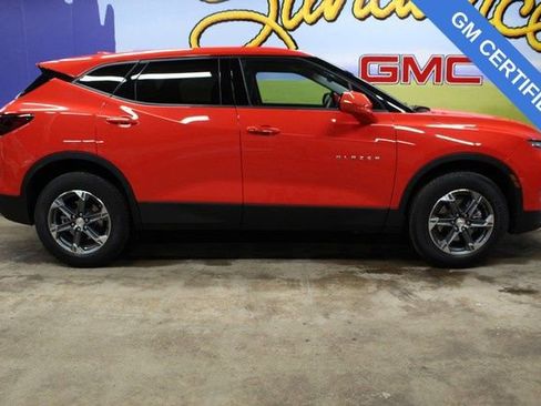 Certified 2025 Chevrolet Blazer LT image 1