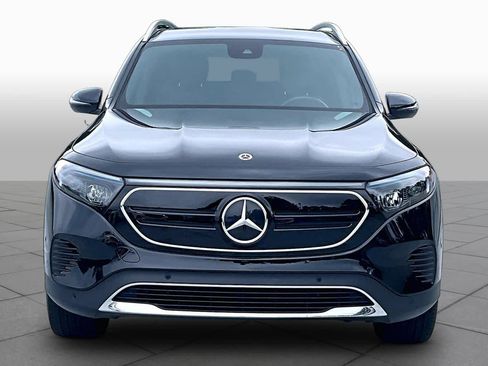 Used 2023 Mercedes-Benz EQB 300 4MATIC image 3