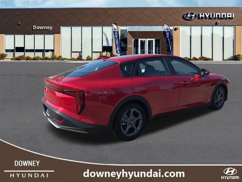 Used 2025 Kia K4 FWD image 5