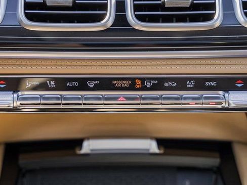 New 2026 Mercedes-Benz GLS 450 4MATIC image 24