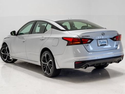 Used 2025 Nissan Altima 2.5 SR AWD/4WD image 29