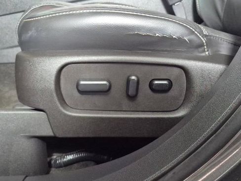 Used 2015 Ford Explorer Sport w/ Equipment Group 401A AWD/4WD image 17