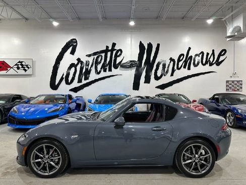 Used 2020 MAZDA MX-5 Miata RF Grand Touring image 2