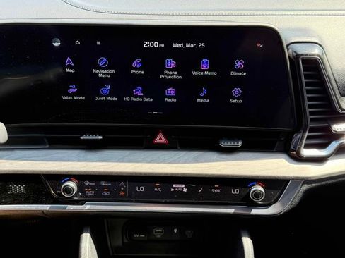 Used 2024 Kia Sportage X-Line w/ X-Line Premium Package image 8