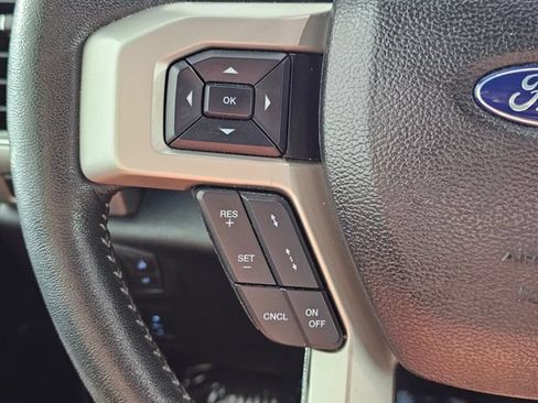 Used 2018 Ford F150 Lariat w/ Equipment Group 502A Luxury AWD/4WD image 20