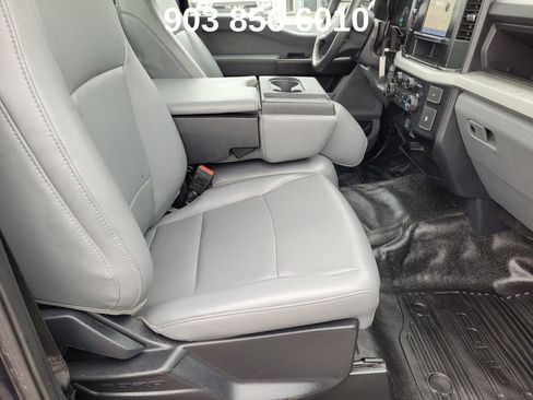 Used 2023 Ford F250 XL w/ XL Chrome Package image 23
