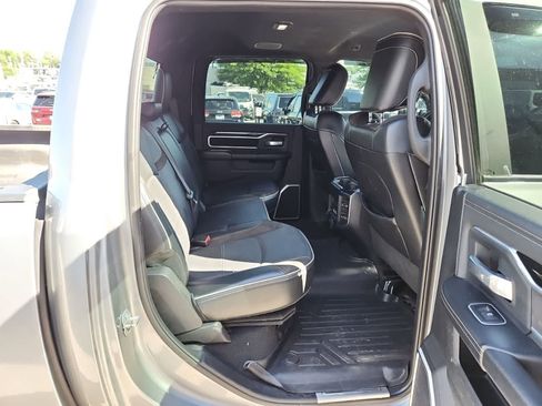 Used 2022 RAM 2500 Laramie AWD/4WD image 22