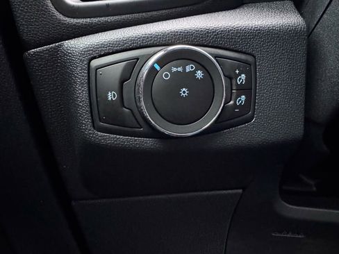 Used 2020 Ford EcoSport Titanium image 34