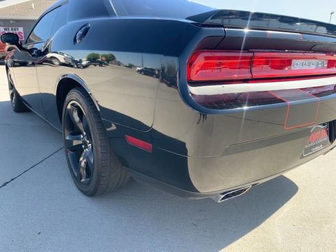 Used 2013 Dodge Challenger R/T w/ Blacktop Pkg RWD image 11