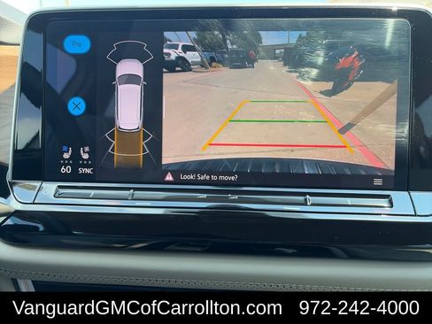 Used 2024 Volkswagen Atlas SE FWD image 18