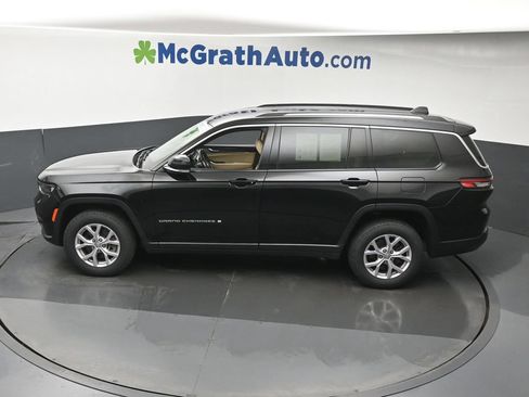 Used 2022 Jeep Grand Cherokee L Limited AWD/4WD image 26