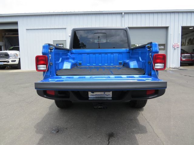 Used 2021 Jeep Gladiator Overland w/ Popular Equipment Package AWD/4WD image 13