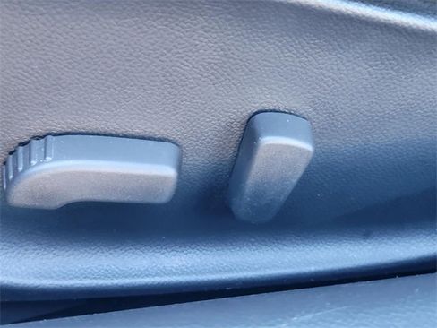 Used 2013 INFINITI G37 x w/ Premium Pkg image 35