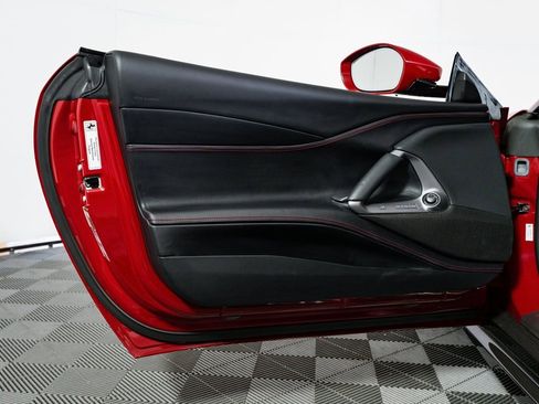 Certified 2020 Ferrari 812 Superfast image 16